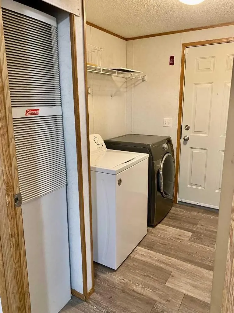 196 Harpe Way Fort Mcmurray AB T9K 2K8