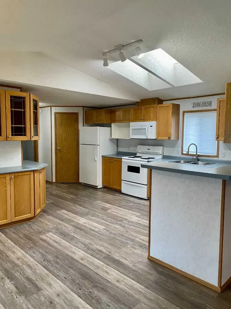196 Harpe Way Fort Mcmurray AB T9K 2K8