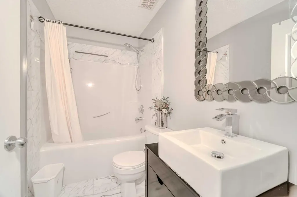 100 Royal Birch Crescent NW Calgary AB T3G 5N8