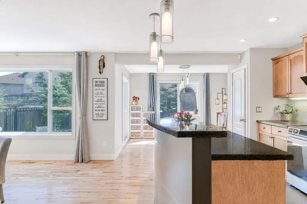 100 Royal Birch Crescent NW Calgary AB T3G 5N8