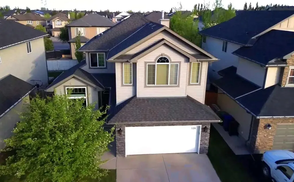 124 Lavender Way Chestermere AB T1X 0B2