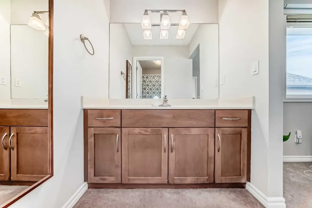 124 Lavender Way Chestermere AB T1X 0B2
