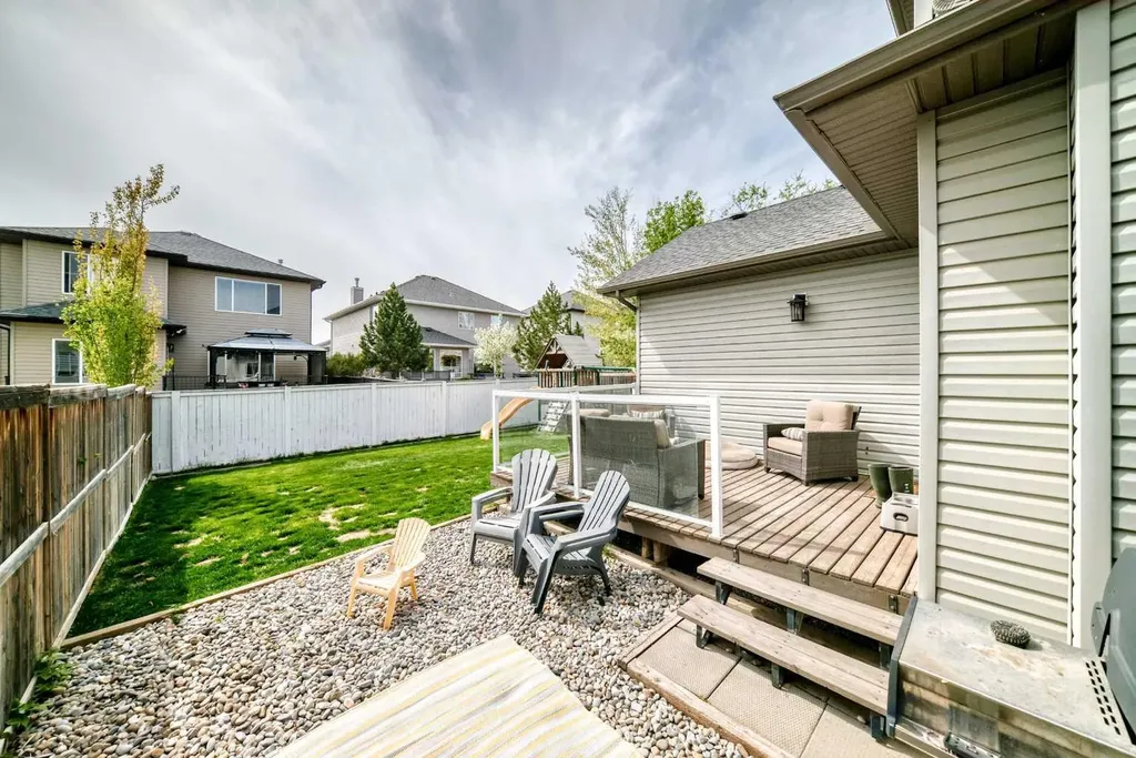 124 Lavender Way Chestermere AB T1X 0B2