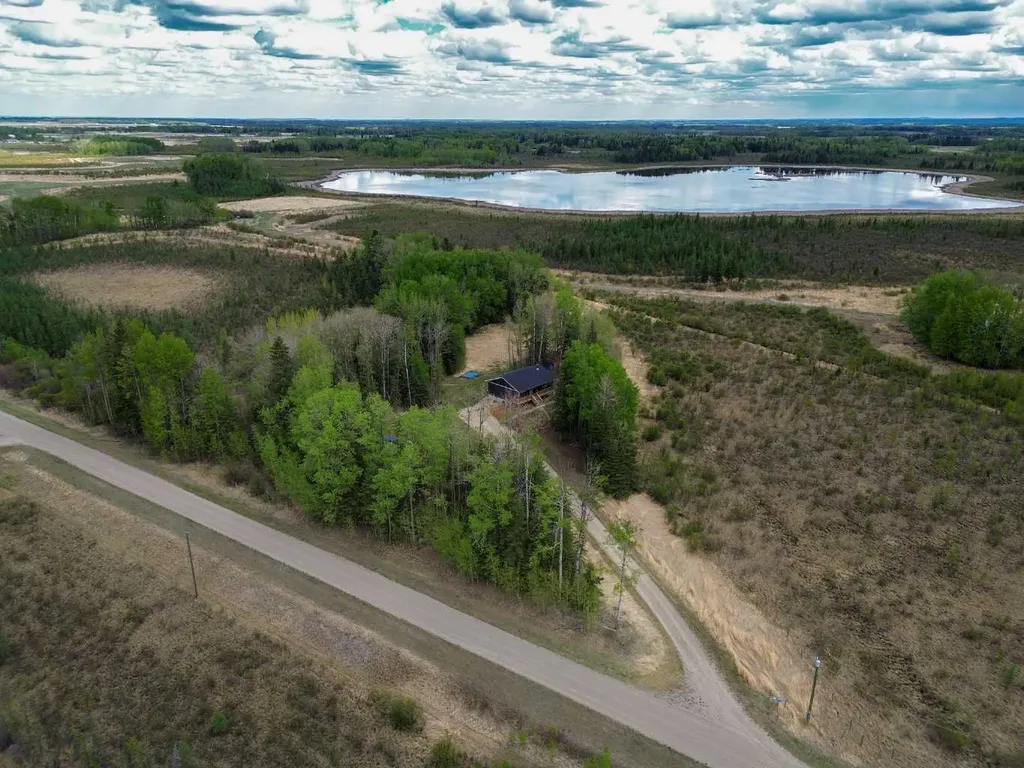 44015 37-4 Township Rural Clearwater County AB T0M0P0