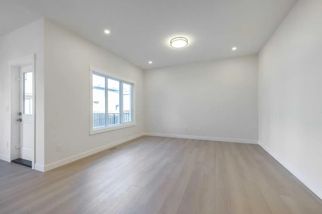122 Sandpiper Bend Chestermere AB T1X2S8