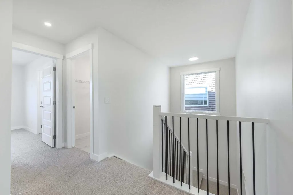 122 Sandpiper Bend Chestermere AB T1X2S8