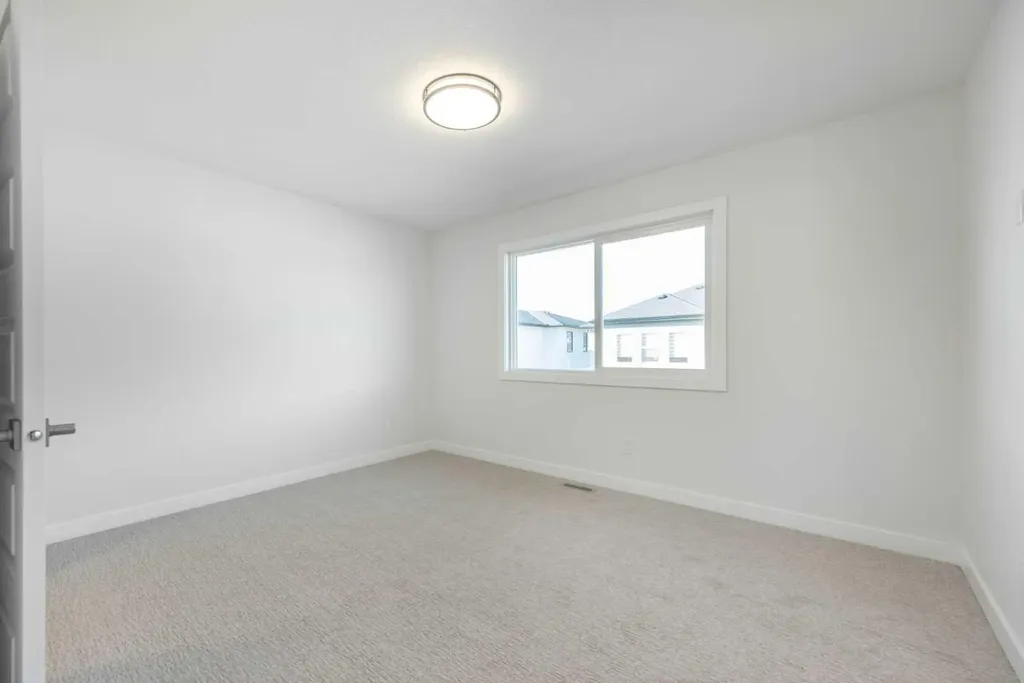122 Sandpiper Bend Chestermere AB T1X2S8