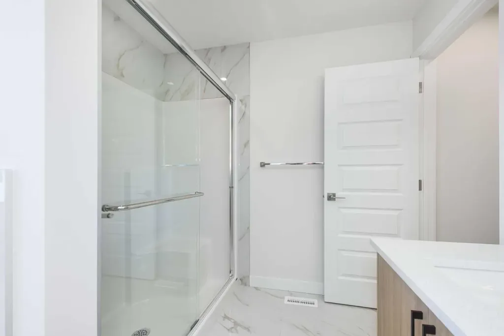 122 Sandpiper Bend Chestermere AB T1X2S8