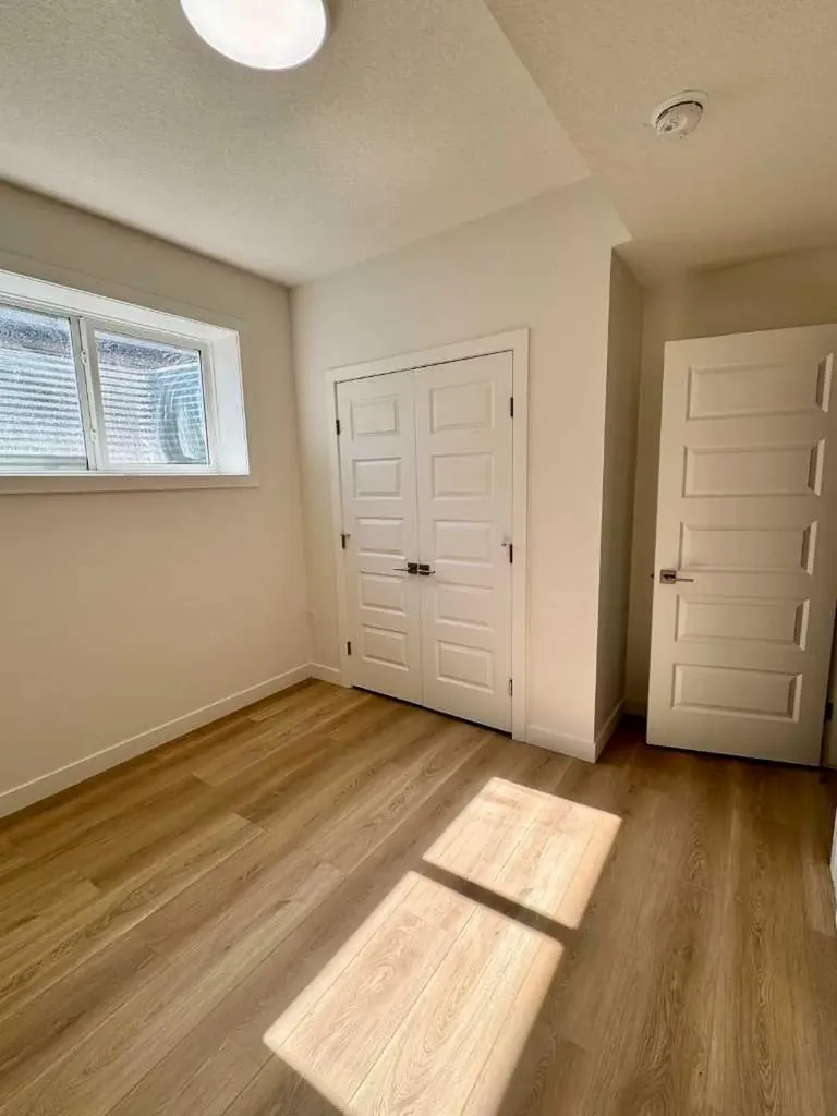 122 Sandpiper Bend Chestermere AB T1X2S8