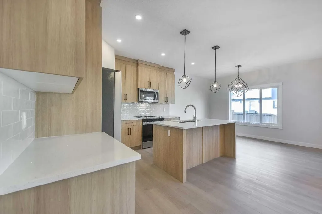 122 Sandpiper Bend Chestermere AB T1X2S8