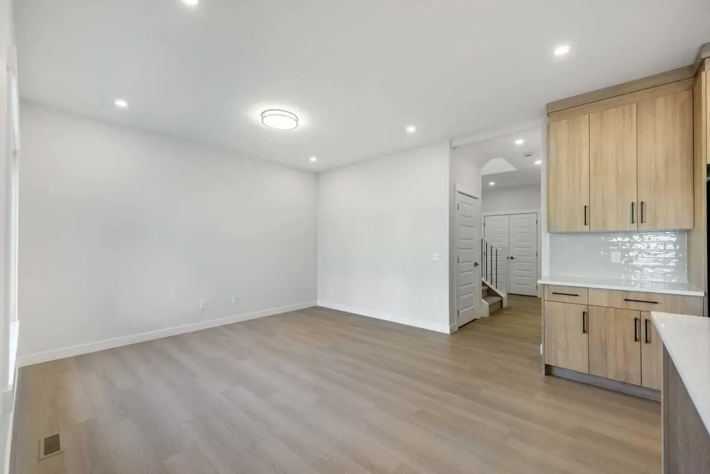 122 Sandpiper Bend Chestermere AB T1X2S8