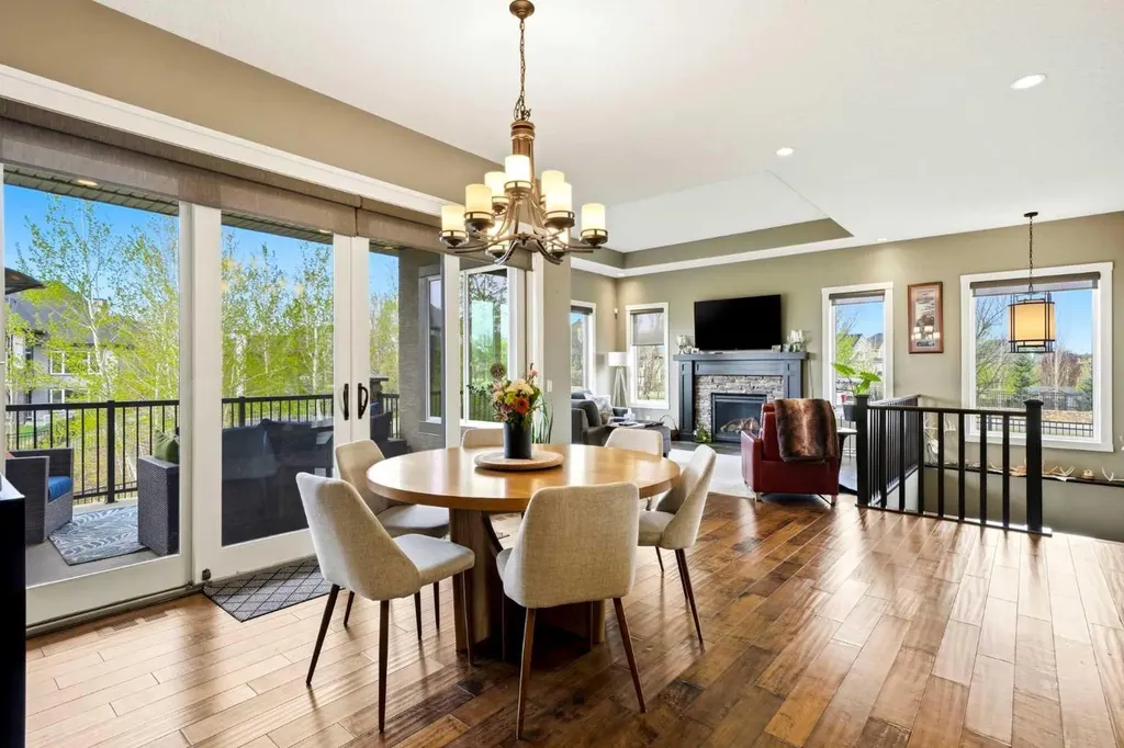 45 Cranbrook Heights SE Calgary AB T3M 1W5