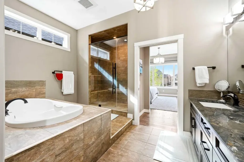 45 Cranbrook Heights SE Calgary AB T3M 1W5