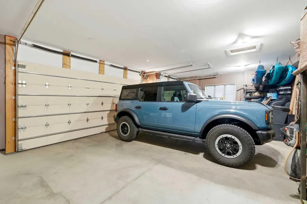 45 Cranbrook Heights SE Calgary AB T3M 1W5
