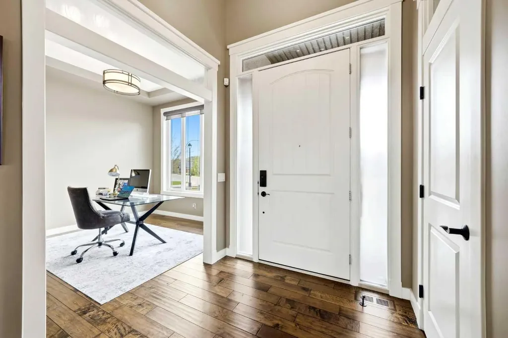 45 Cranbrook Heights SE Calgary AB T3M 1W5