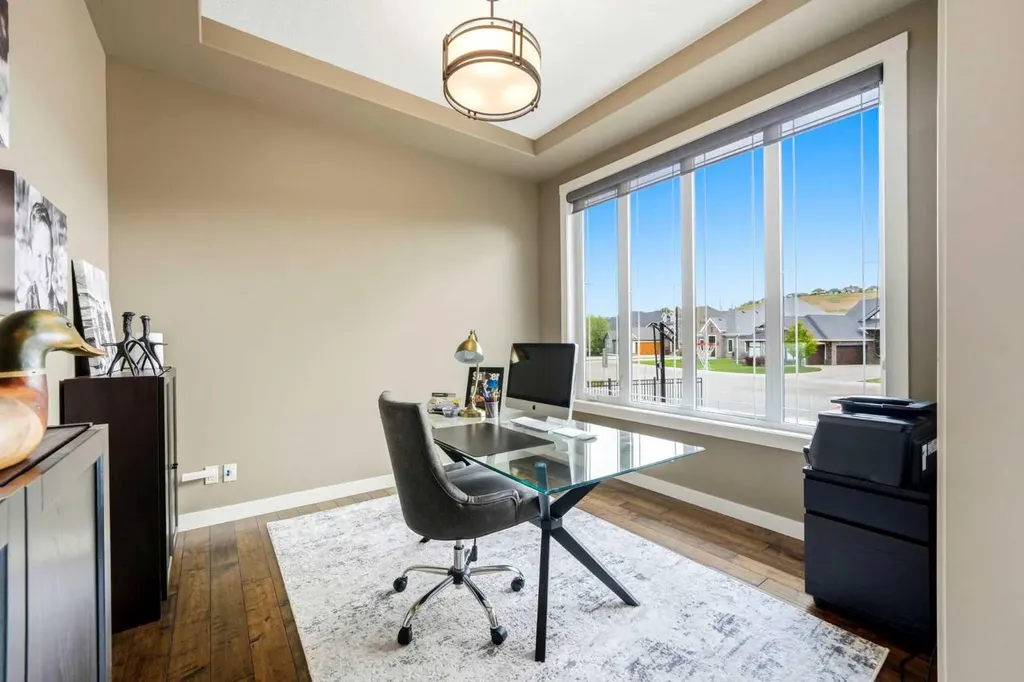 45 Cranbrook Heights SE Calgary AB T3M 1W5