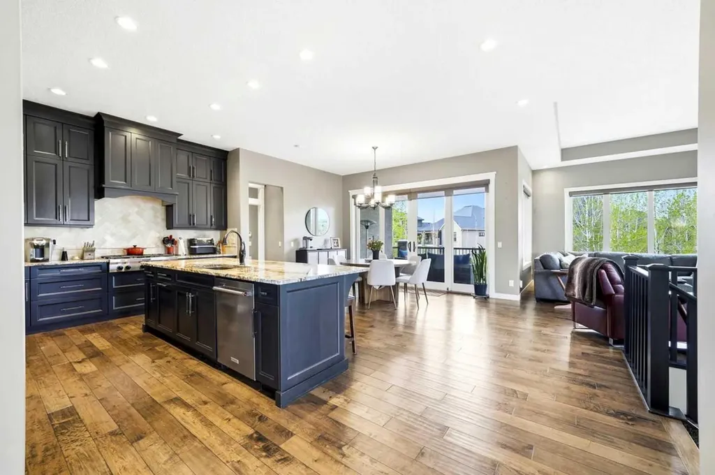45 Cranbrook Heights SE Calgary AB T3M 1W5