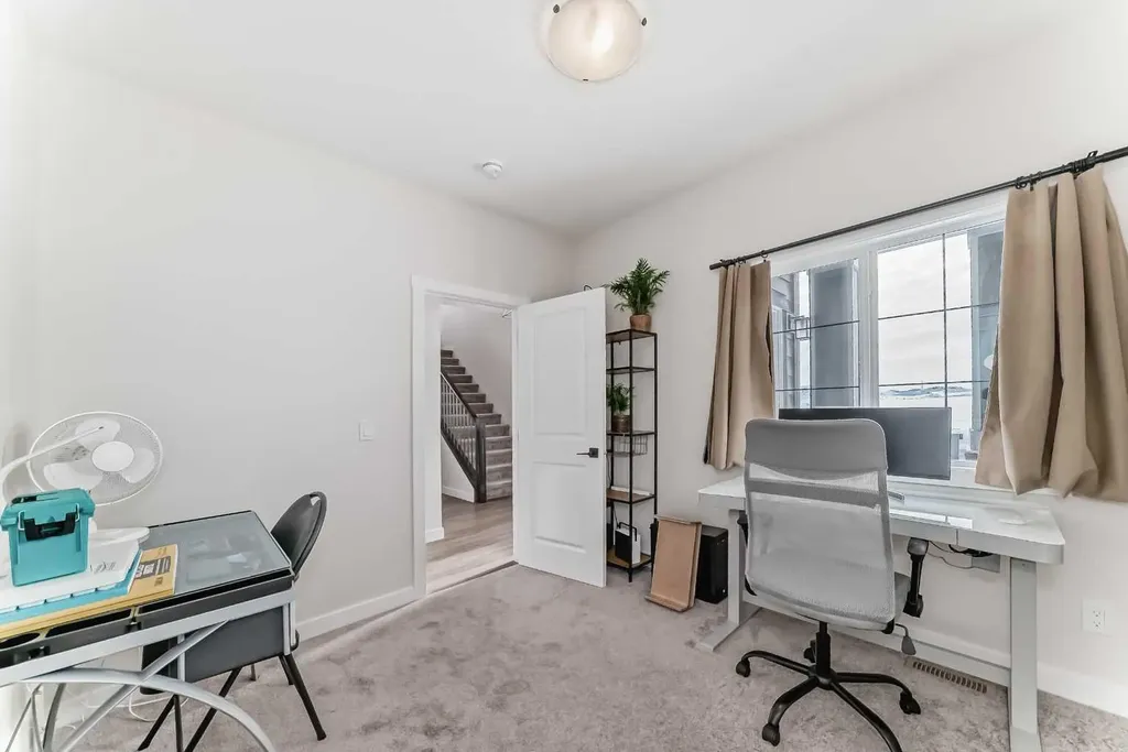 10 Verity Landing SW Calgary AB T2Y 0T1
