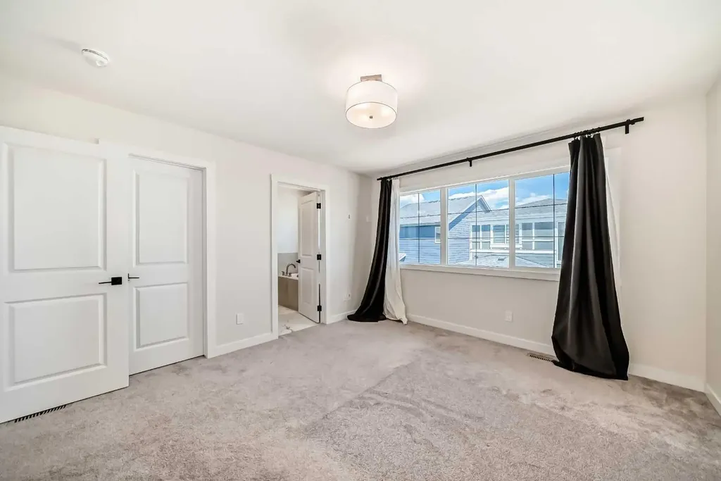 10 Verity Landing SW Calgary AB T2Y 0T1