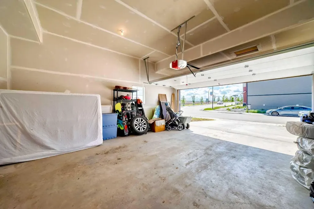 10 Verity Landing SW Calgary AB T2Y 0T1