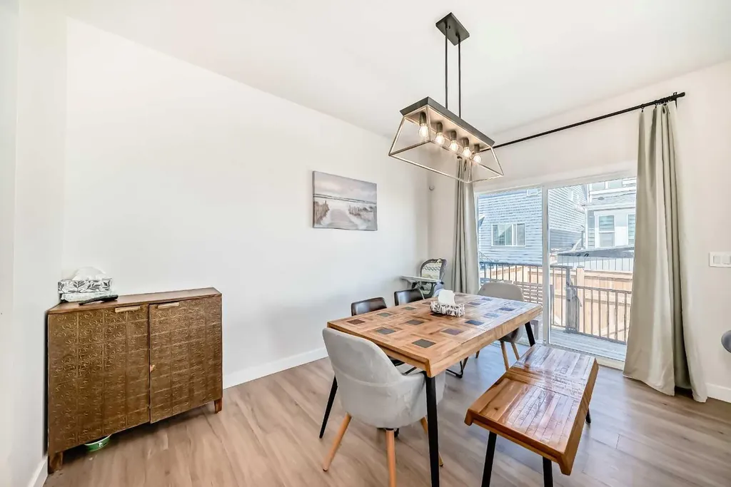 10 Verity Landing SW Calgary AB T2Y 0T1