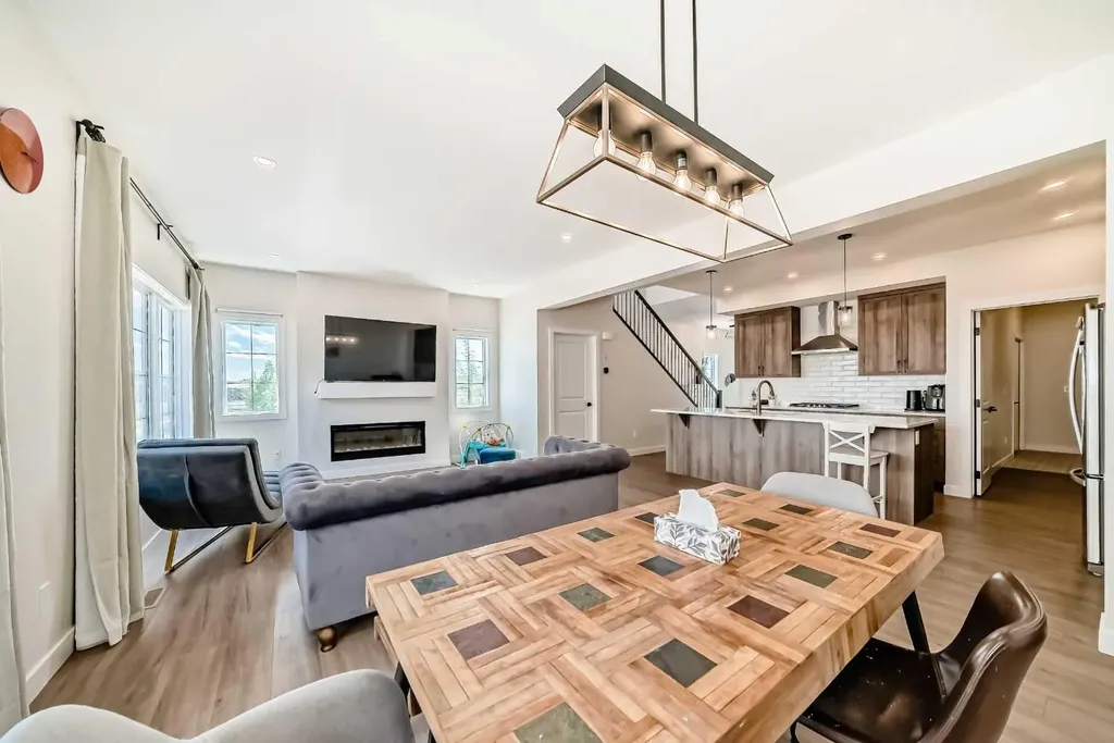 10 Verity Landing SW Calgary AB T2Y 0T1