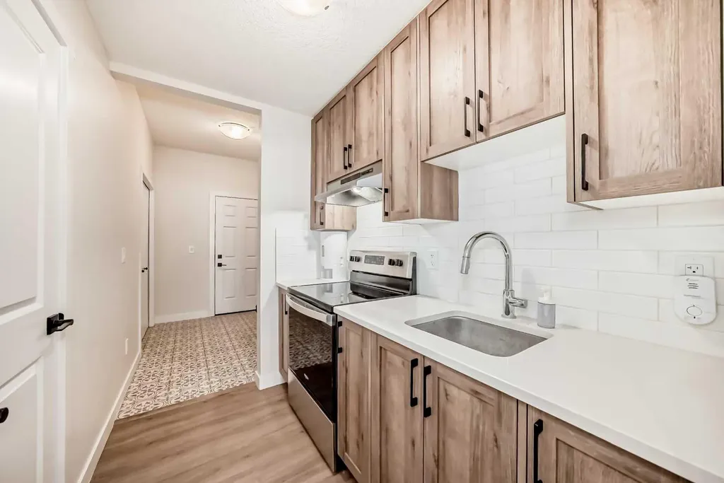 10 Verity Landing SW Calgary AB T2Y 0T1
