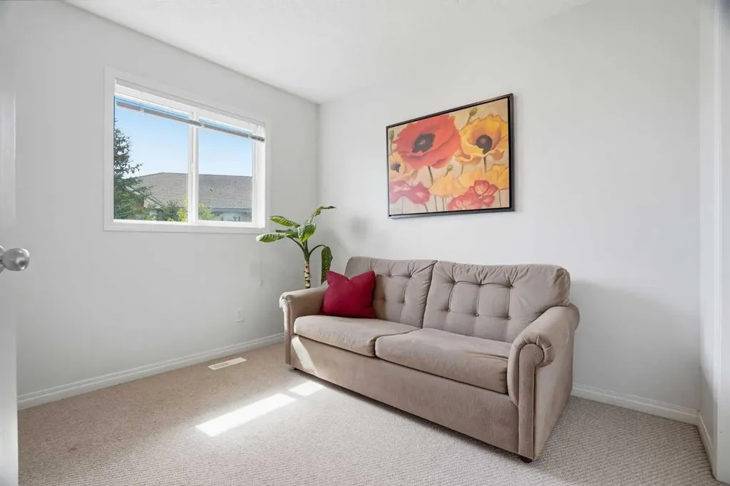 62 Country Hills Cove NW Calgary AB T3K 5G7