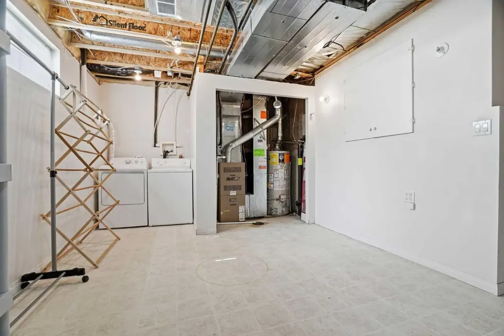 62 Country Hills Cove NW Calgary AB T3K 5G7