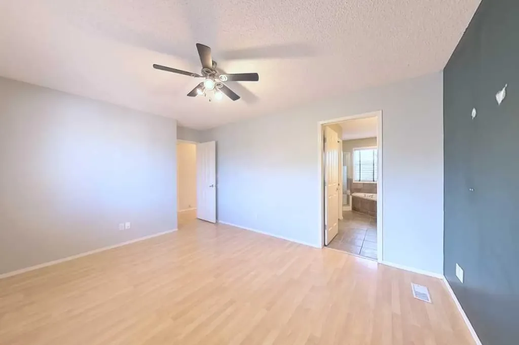 39 Simcoe Terrace SW Calgary AB T3H 4S3