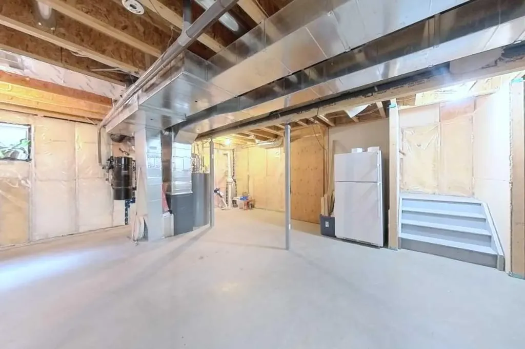 39 Simcoe Terrace SW Calgary AB T3H 4S3