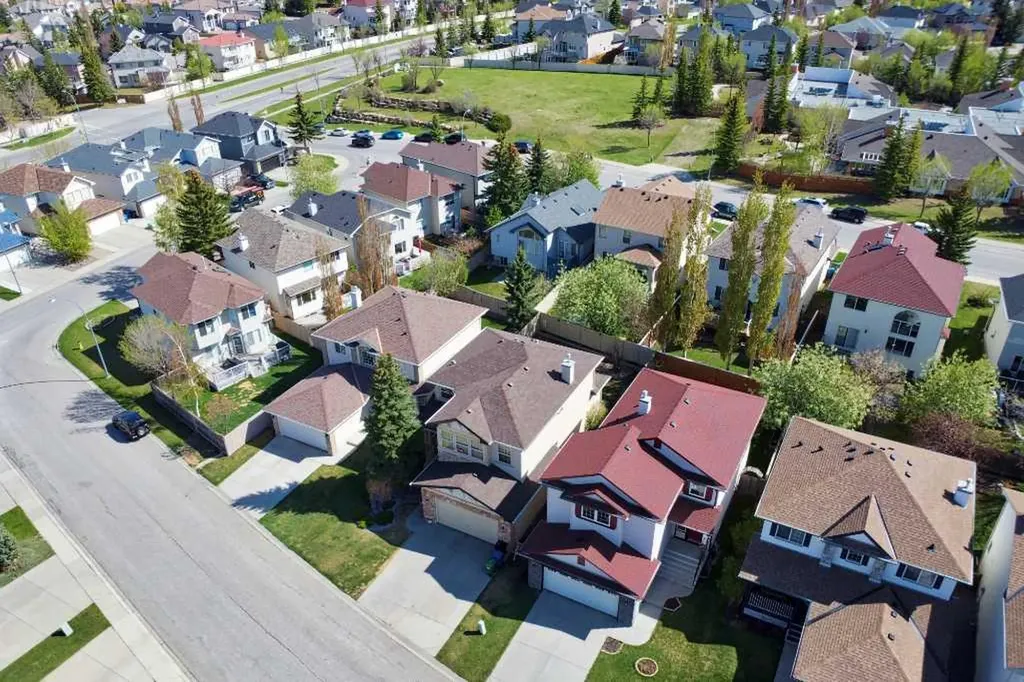 39 Simcoe Terrace SW Calgary AB T3H 4S3