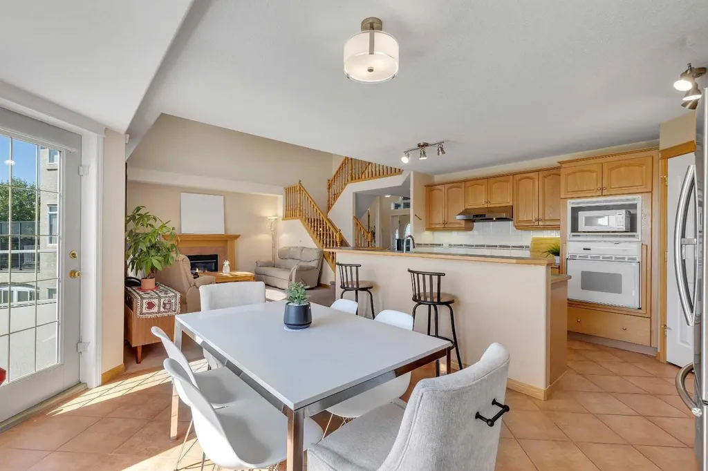 9 Panorama Hills Manor NW Calgary AB T3K 5K6