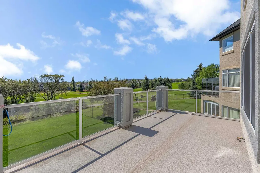 9 Panorama Hills Manor NW Calgary AB T3K 5K6