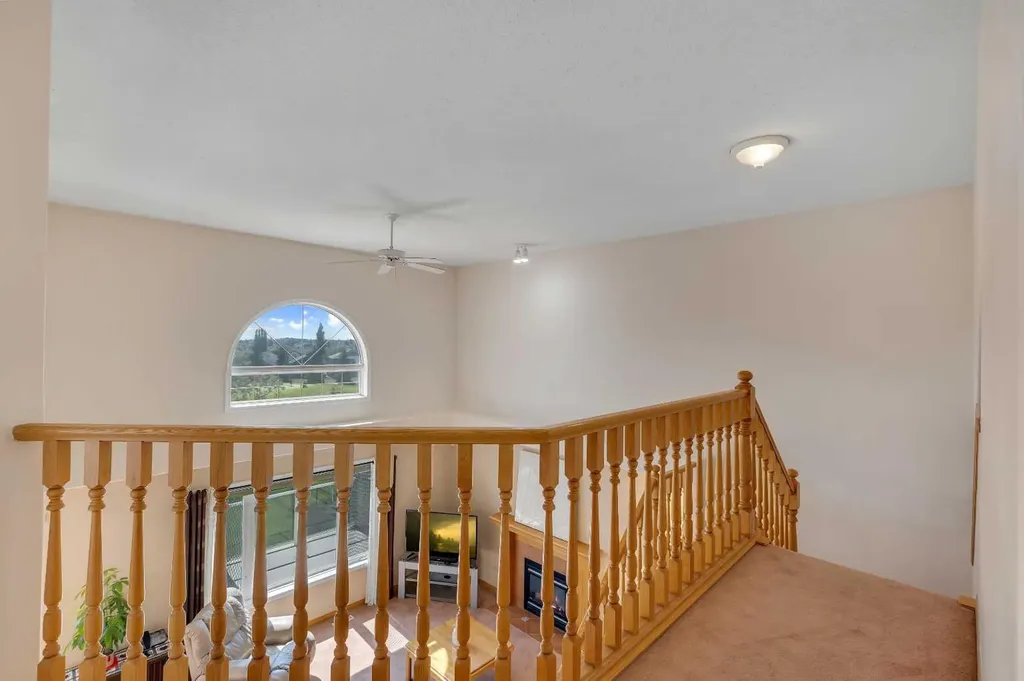 9 Panorama Hills Manor NW Calgary AB T3K 5K6