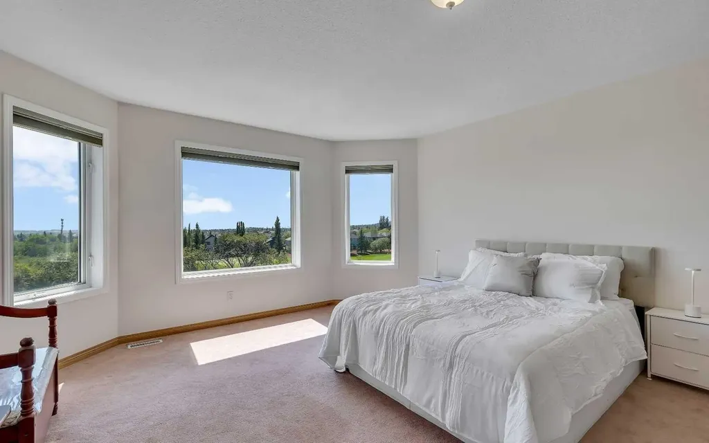 9 Panorama Hills Manor NW Calgary AB T3K 5K6