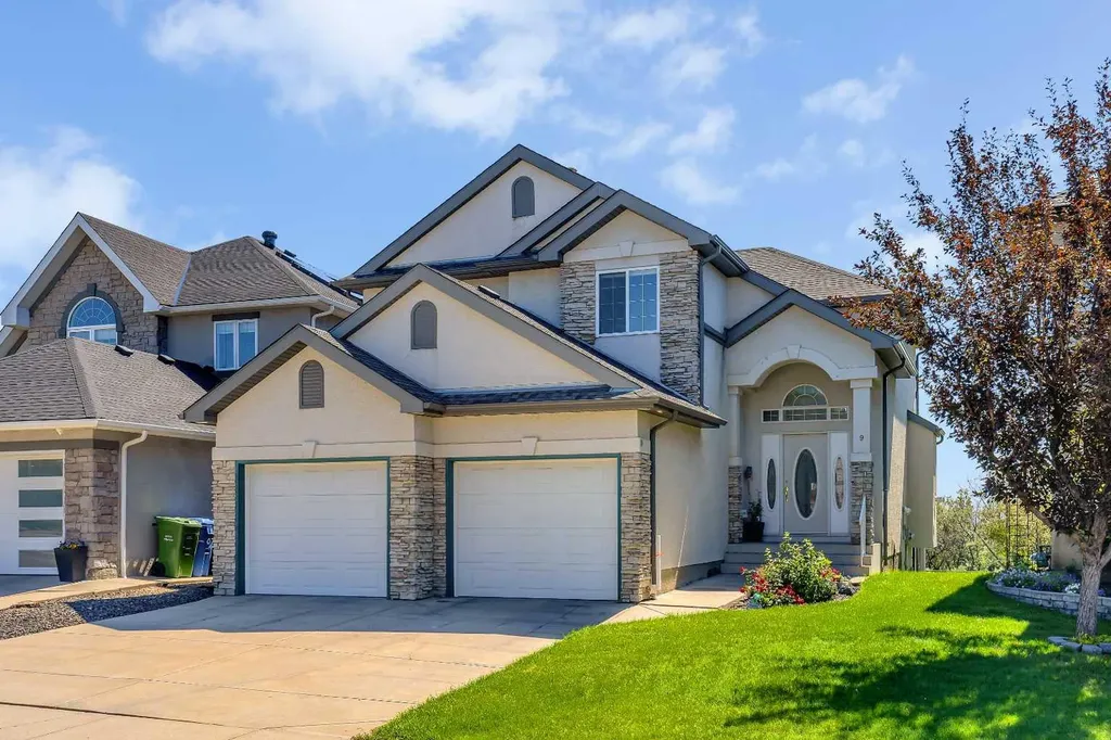 9 Panorama Hills Manor NW Calgary AB T3K 5K6