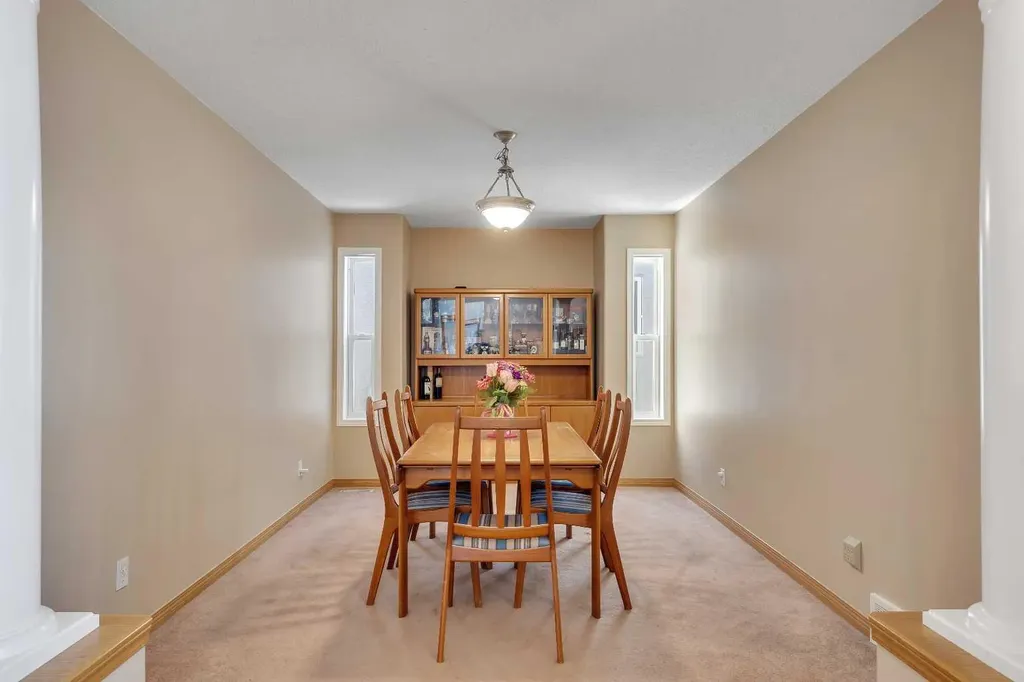 9 Panorama Hills Manor NW Calgary AB T3K 5K6