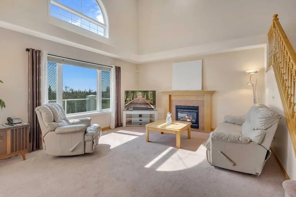9 Panorama Hills Manor NW Calgary AB T3K 5K6