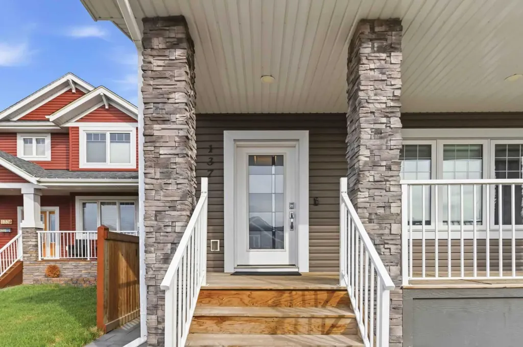 137 Richardson Lane N Fort Mcmurray AB T9J 1L9