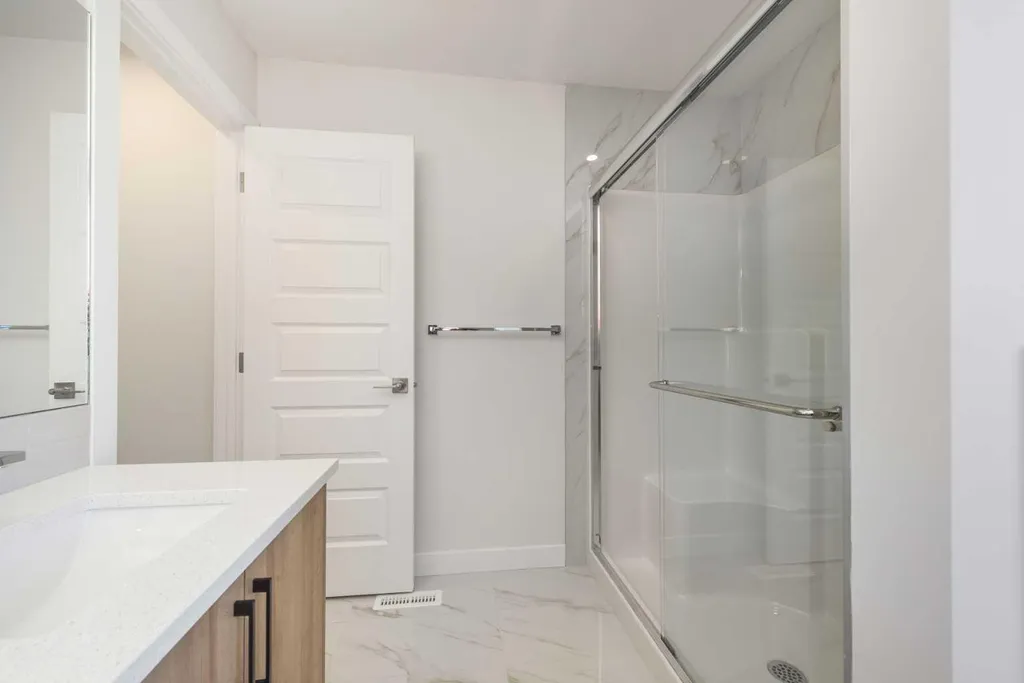 126 Sandpiper Bend Chestermere AB T1X2S8