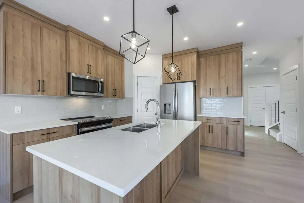 126 Sandpiper Chestermere AB T1X2S8