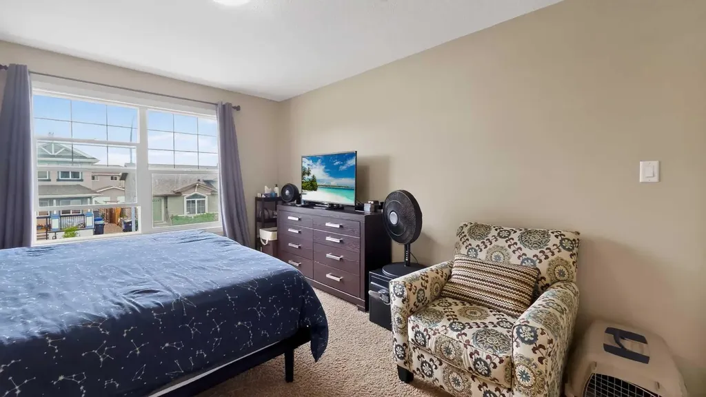 751 Silkstone Close W Lethbridge AB T1J 4B9