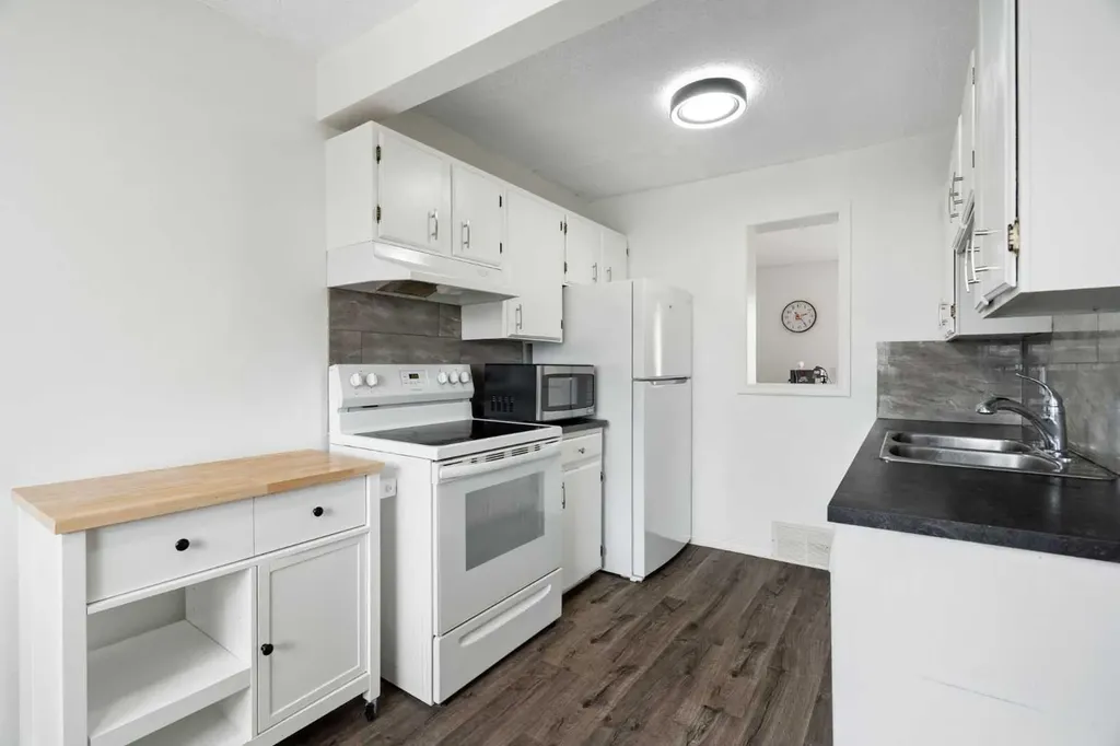 500 Allen Street SE Airdrie AB T4B 1J5