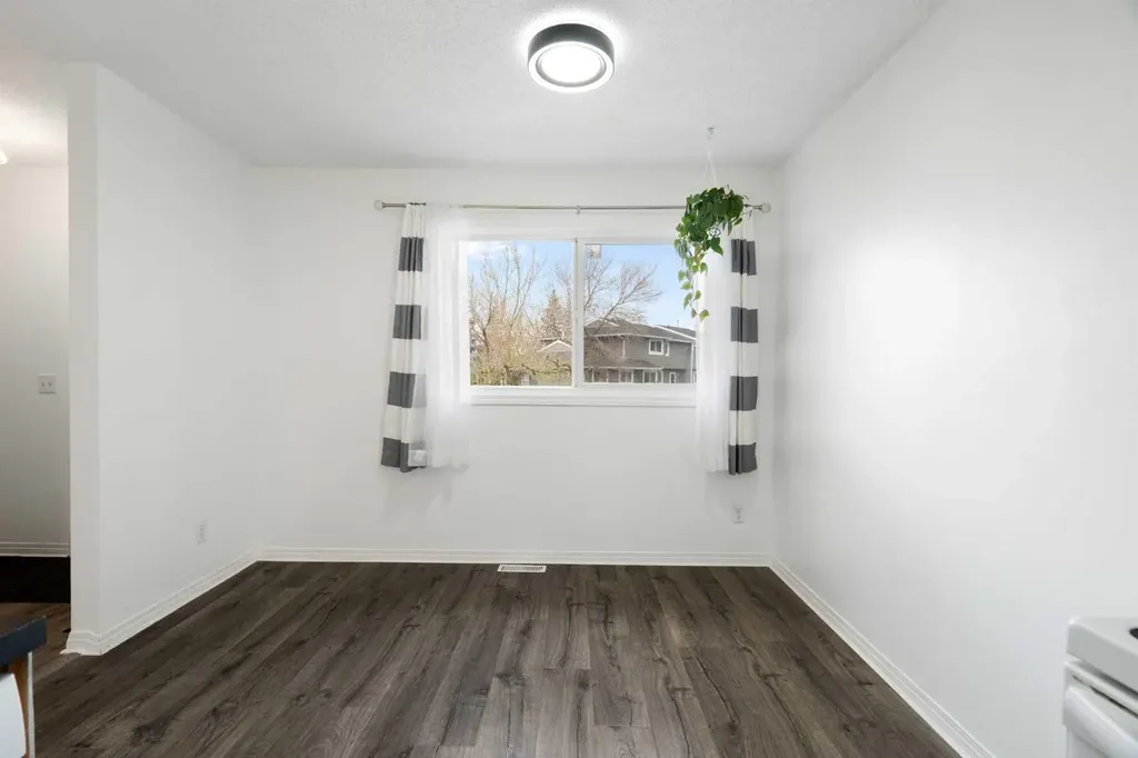 500 Allen Street SE Airdrie AB T4B 1J5