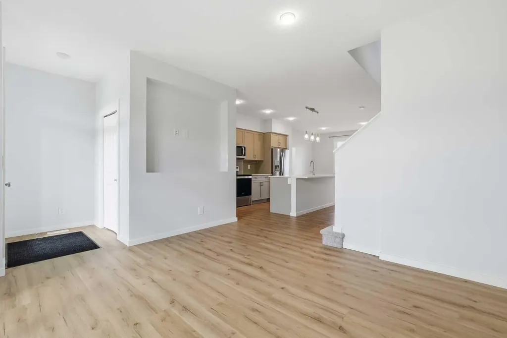 176 Walcrest Boulevard SE Calgary AB T2X4L6