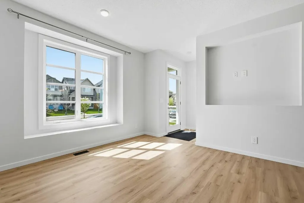 176 Walcrest Boulevard SE Calgary AB T2X4L6