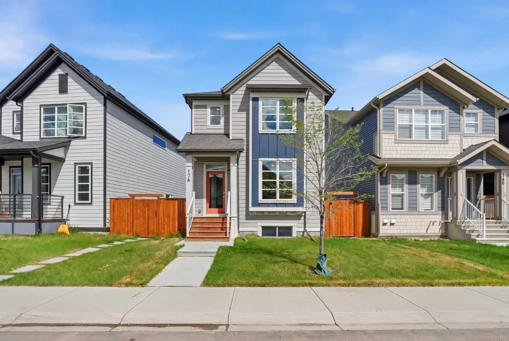 176 Walcrest Boulevard SE Calgary AB T2X4L6