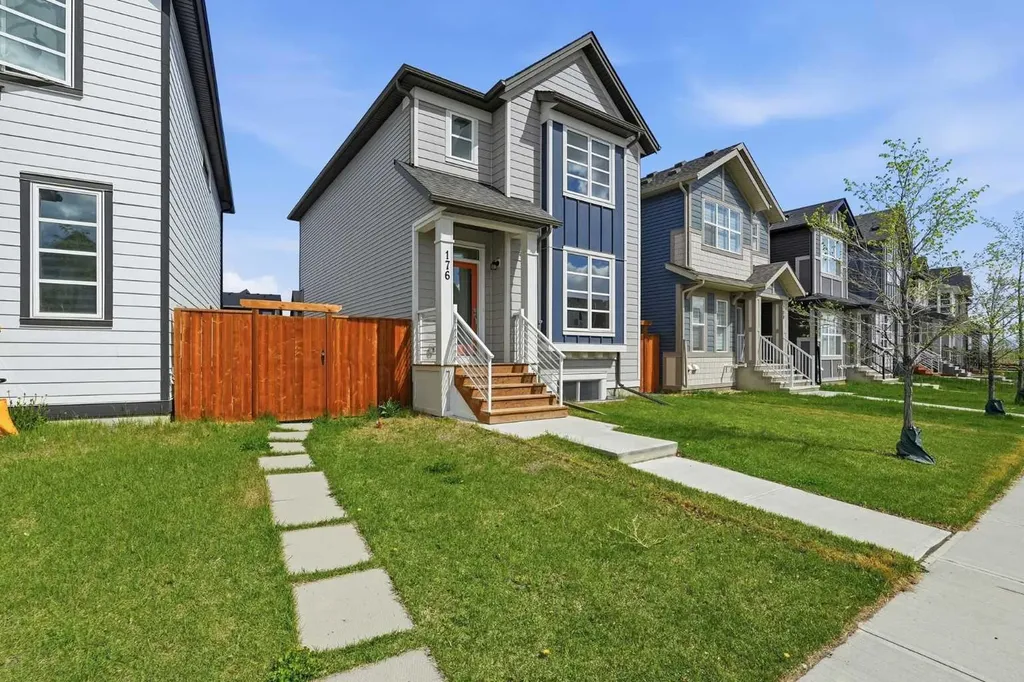 176 Walcrest Boulevard SE Calgary AB T2X4L6