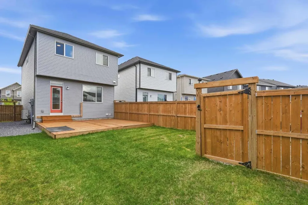176 Walcrest Boulevard SE Calgary AB T2X4L6